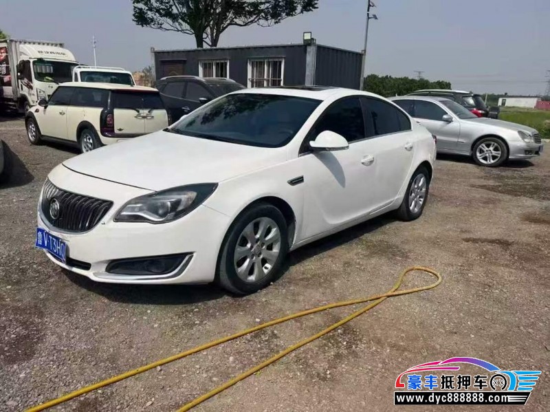 16年别克君威轿车抵押车出售