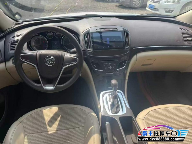 16年别克君威轿车抵押车出售