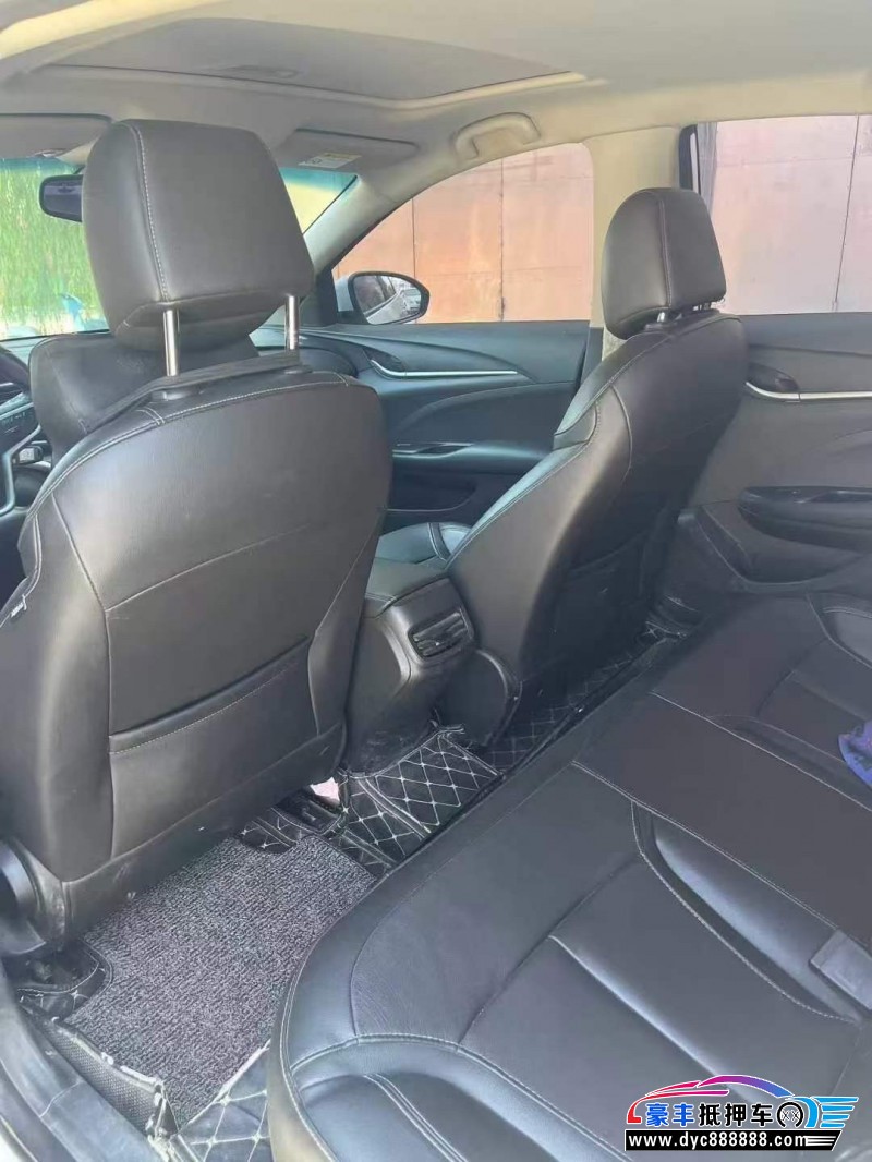 20年别克英朗轿车抵押车出售