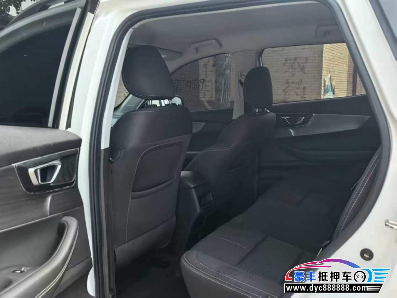 21年奇瑞瑞虎5轿车抵押车出售