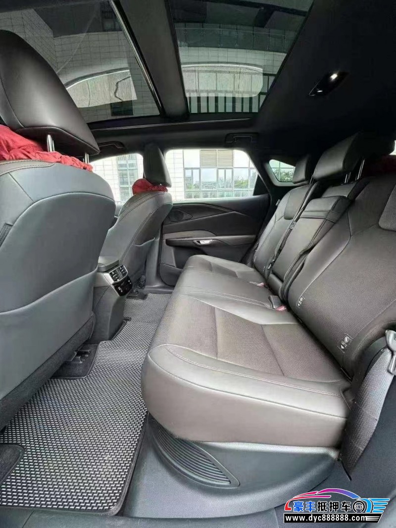 23年雷克萨斯RX轿车抵押车出售