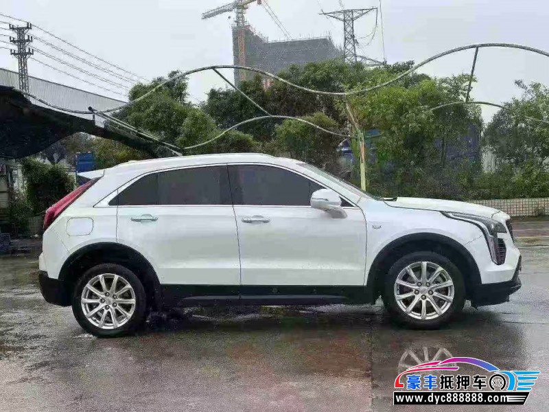 19年凯迪拉克XT4轿车抵押车出售