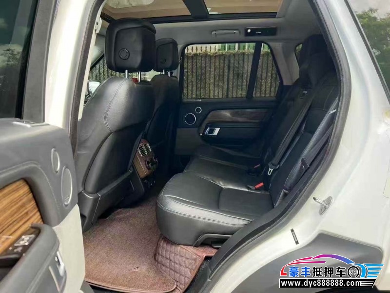 18年路虎揽胜行政轿车抵押车出售