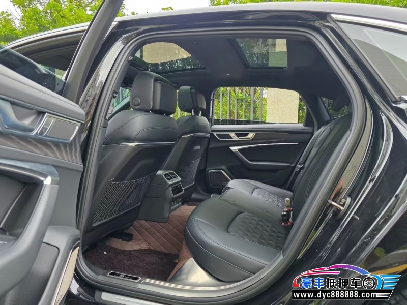 25年奥迪A6L轿车抵押车出售