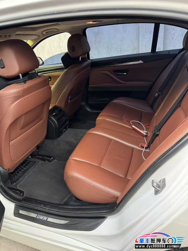 15年宝马5系轿车抵押车出售