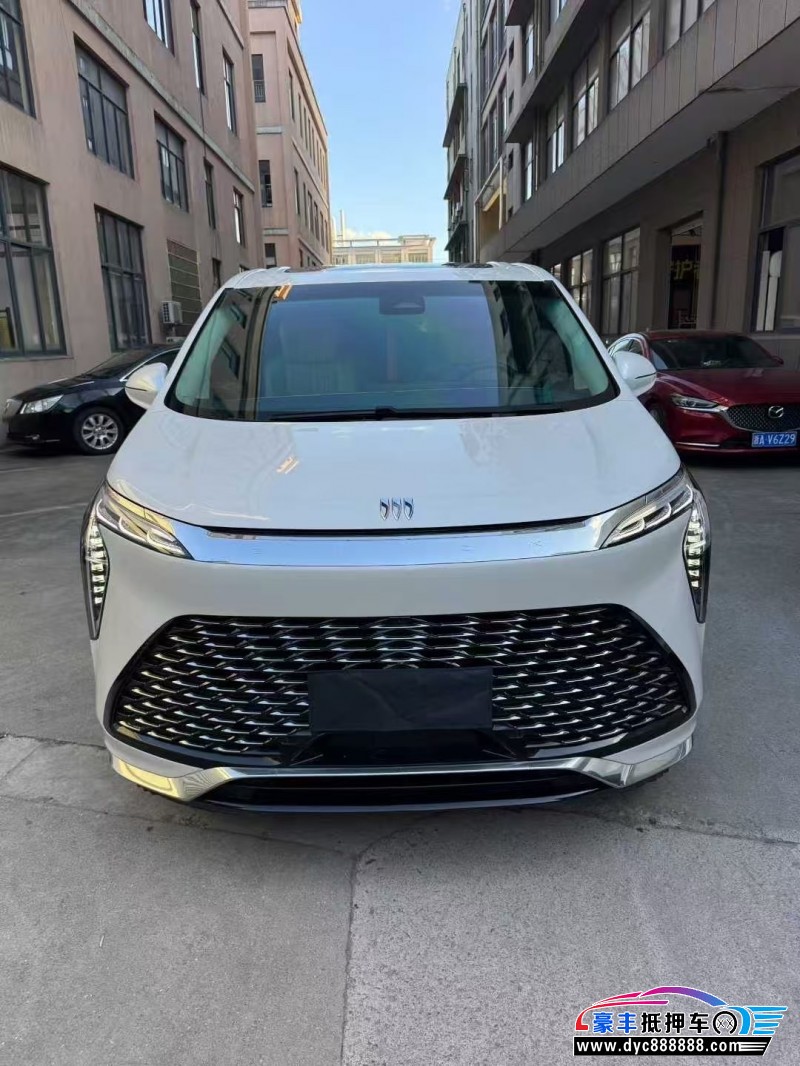 24年别克世纪轿车抵押车出售