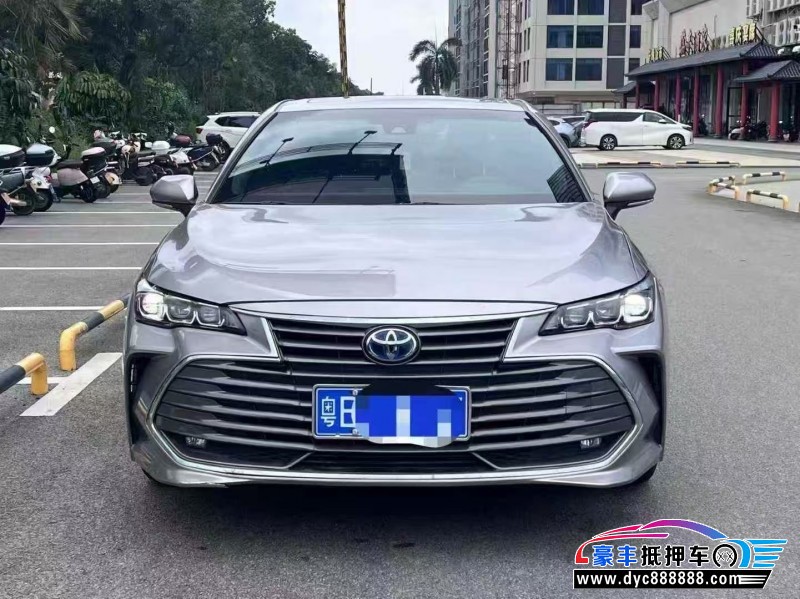 20年丰田亚洲龙轿车抵押车出售