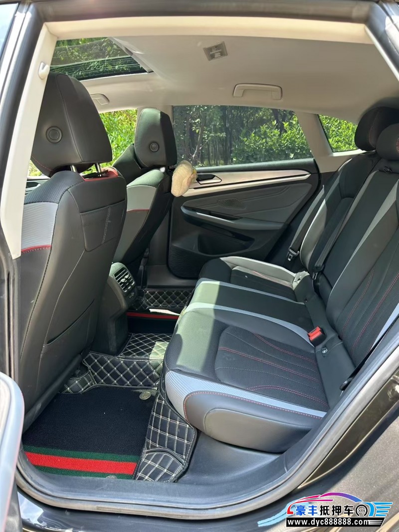 23年大众凌渡轿车抵押车出售