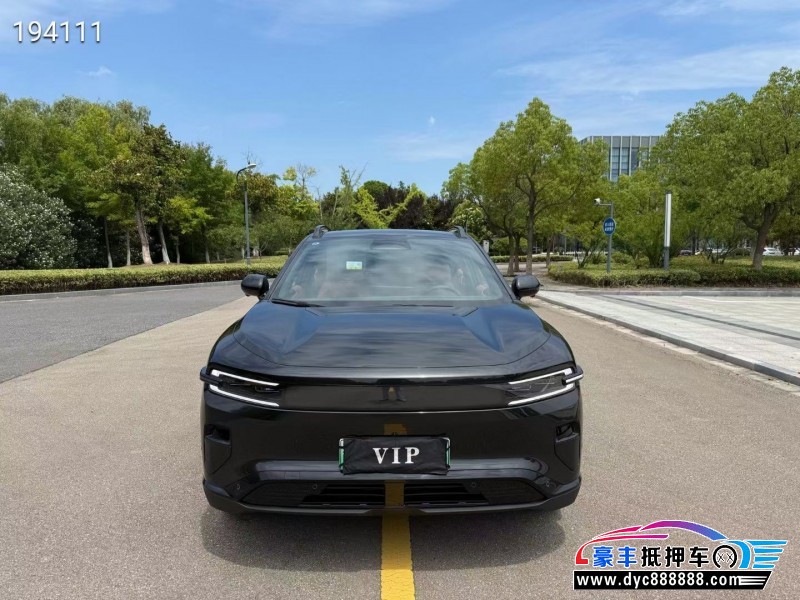 25年长安启源E07轿车抵押车出售