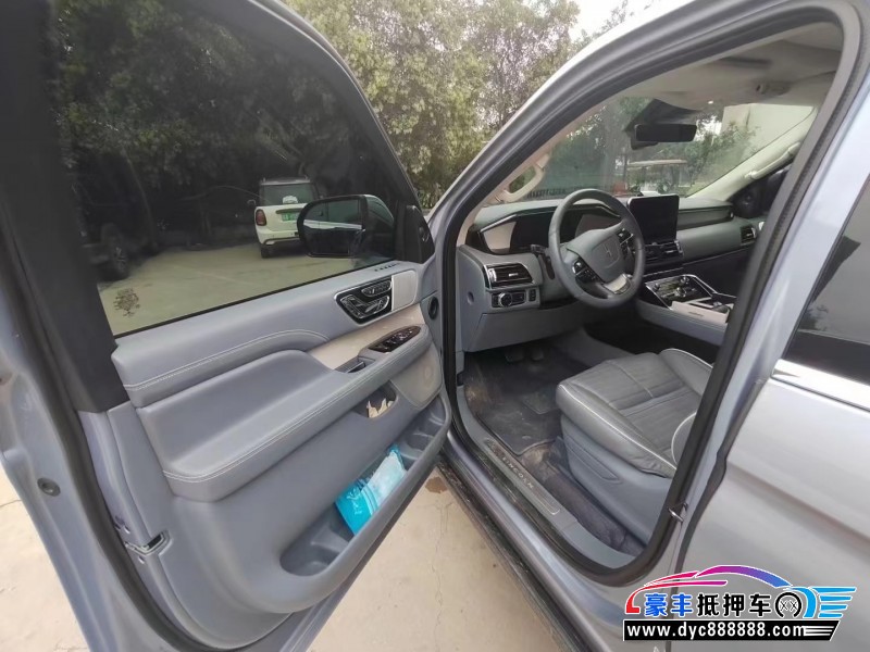 21年林肯领航员轿车抵押车出售