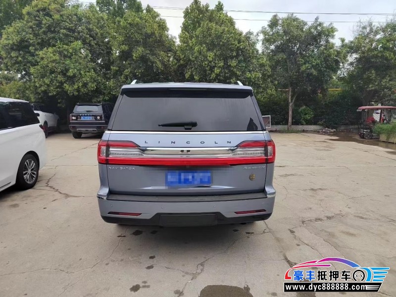21年林肯领航员轿车抵押车出售