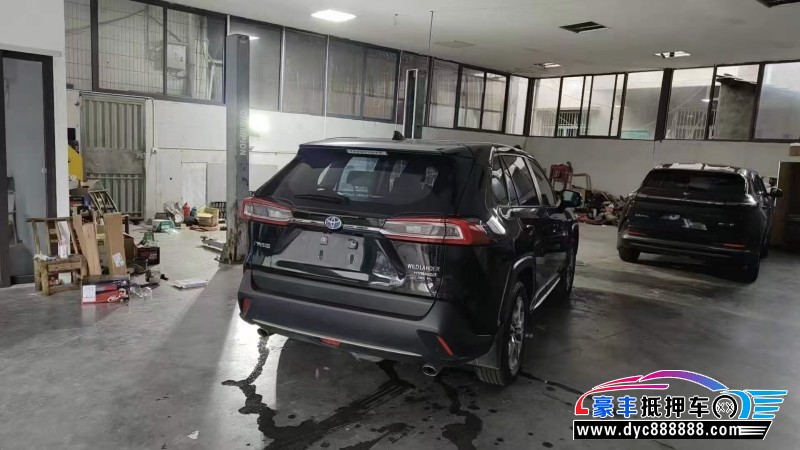 22年丰田威兰达SUV抵押车出售