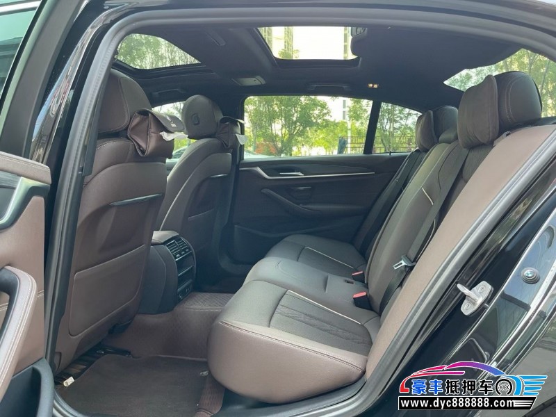 21年宝马5系轿车抵押车出售