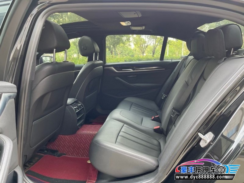 18年宝马5系轿车抵押车出售