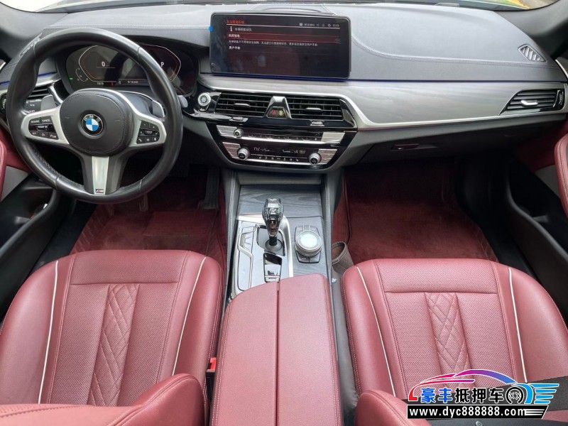 21年宝马5系轿车抵押车出售