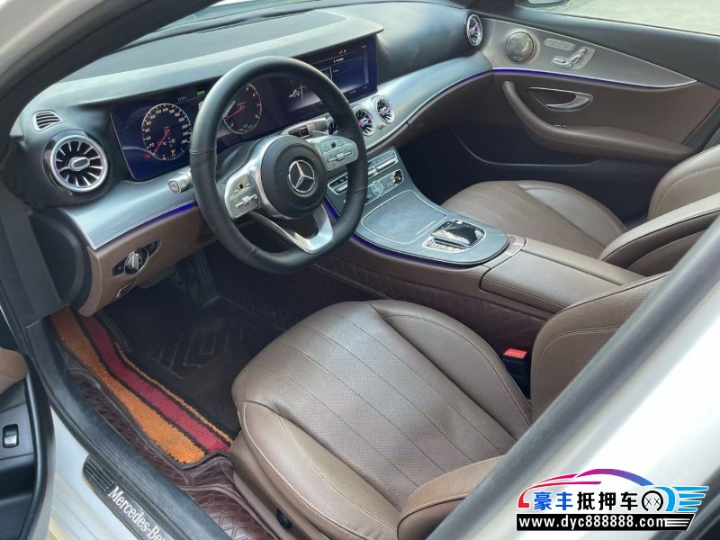 20年奔驰E轿车抵押车出售