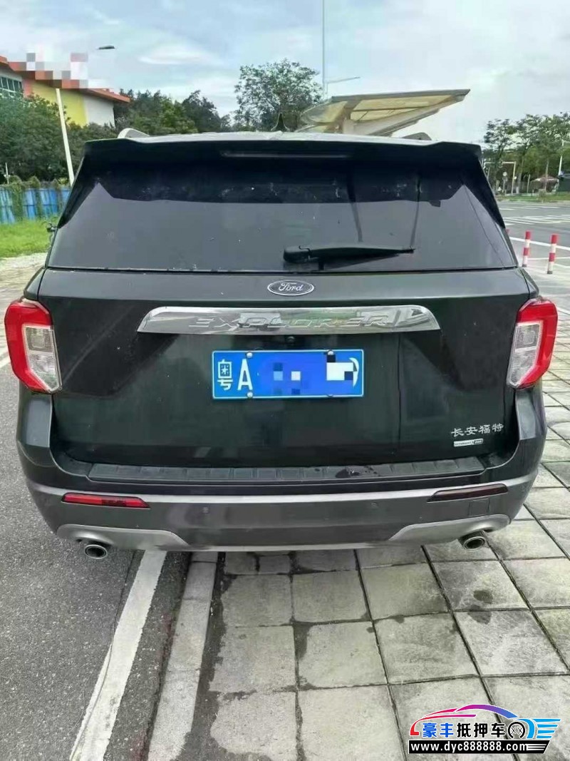 21年福特探险者轿车抵押车出售