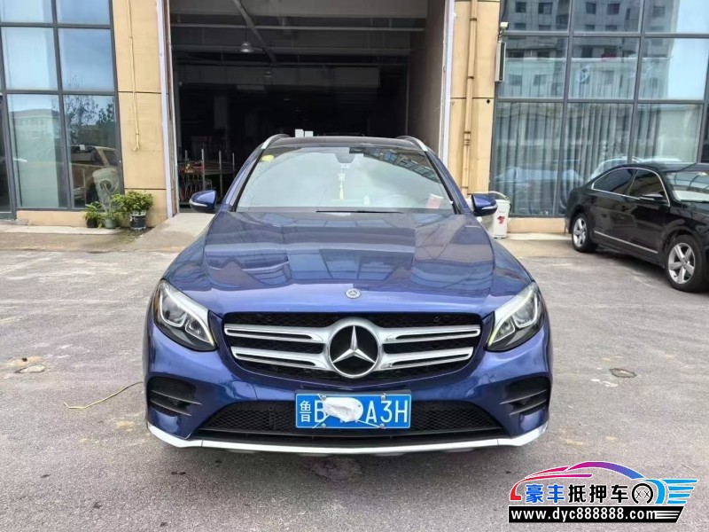 18年奔驰GLC轿车抵押车出售