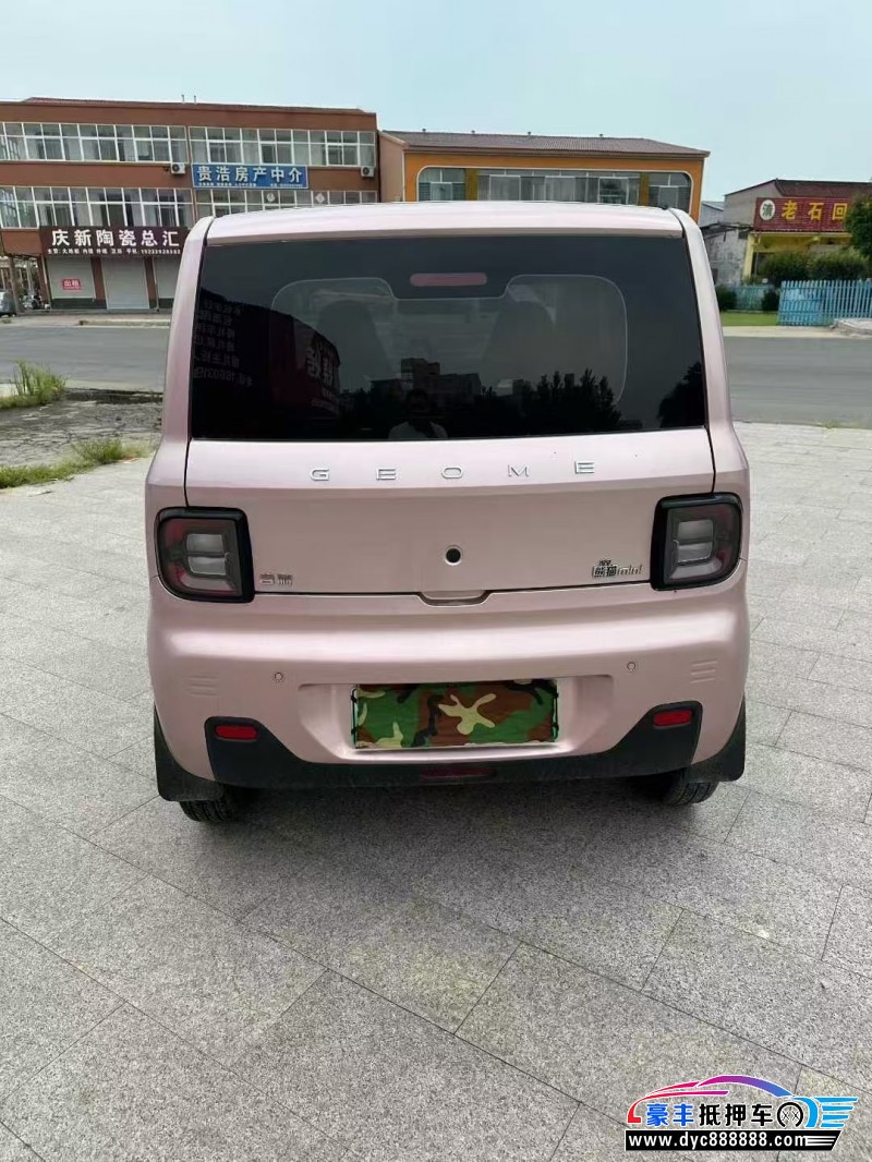 23年吉利熊猫轿车抵押车出售