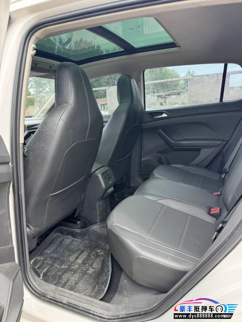 21年大众途凯轿车抵押车出售