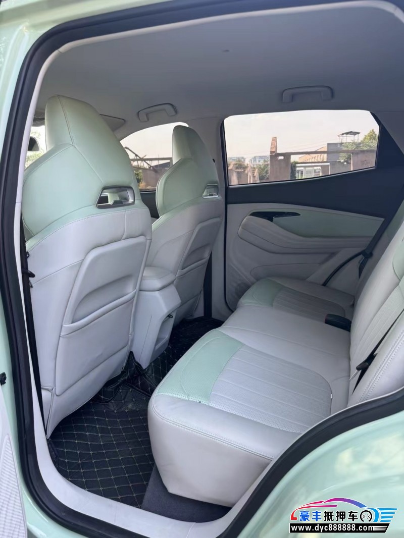 22年宝骏RS3轿车抵押车出售