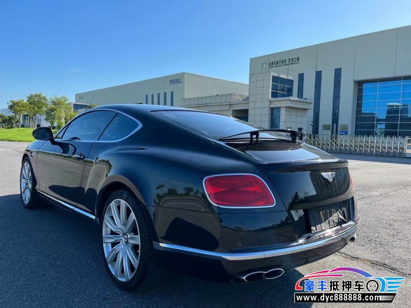 18年宾利欧陆轿车抵押车出售