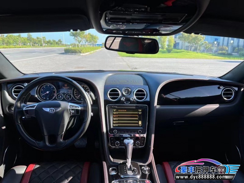 18年宾利欧陆轿车抵押车出售