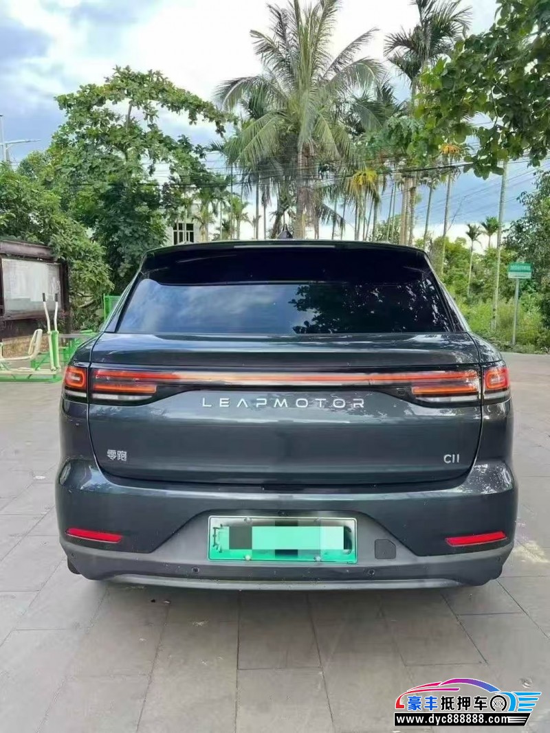 23年零跑C11轿车抵押车出售