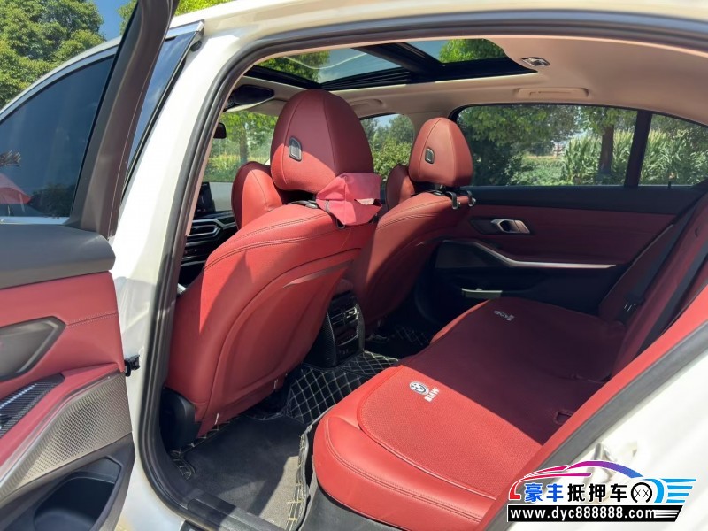 24年宝马i3轿车抵押车出售