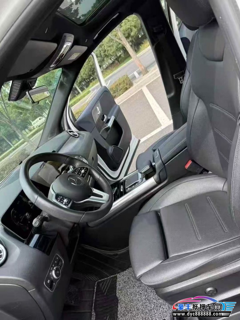 20年奔驰GLA轿车抵押车出售