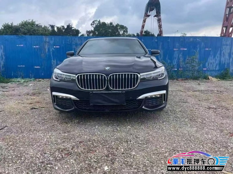 19年宝马7系轿车抵押车出售