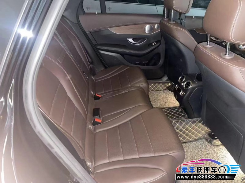 21年奔驰GLC轿车抵押车出售