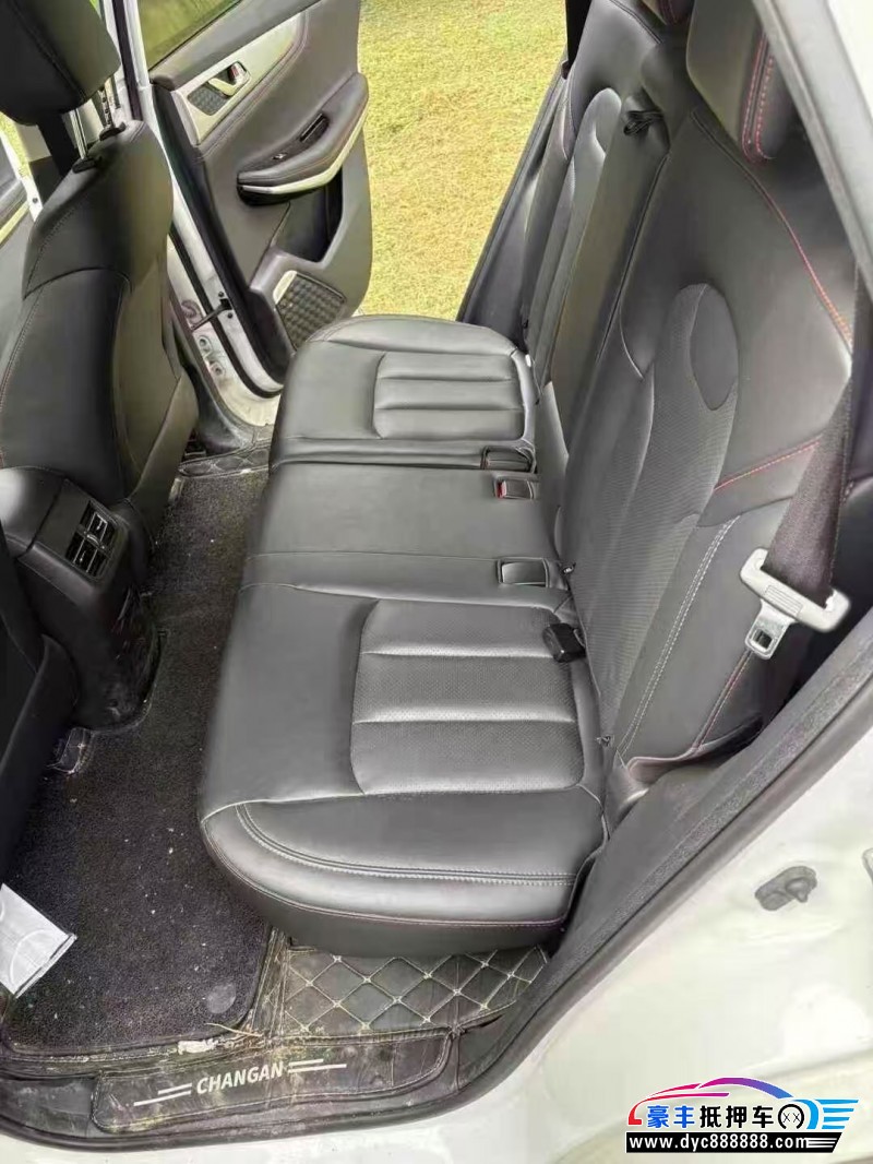 19年长安CS75轿车抵押车出售