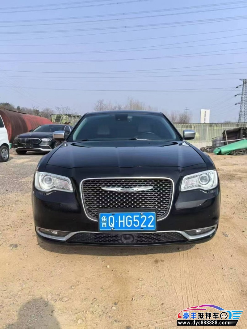 18年克莱斯勒300C轿车抵押车出售
