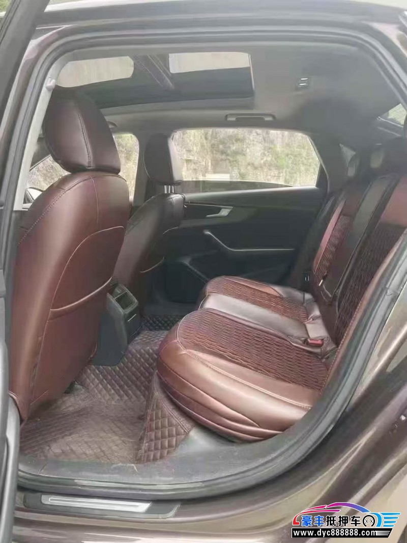 19年奥迪A4L轿车抵押车出售