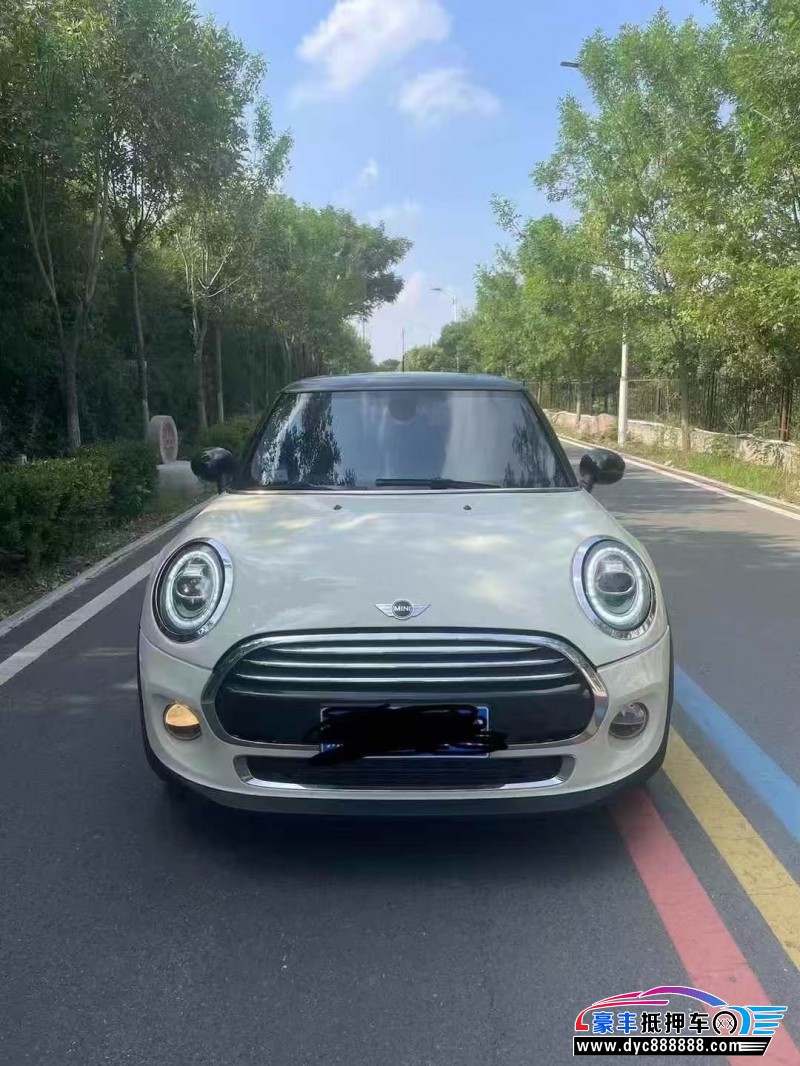 17年宝马MINI轿车抵押车出售