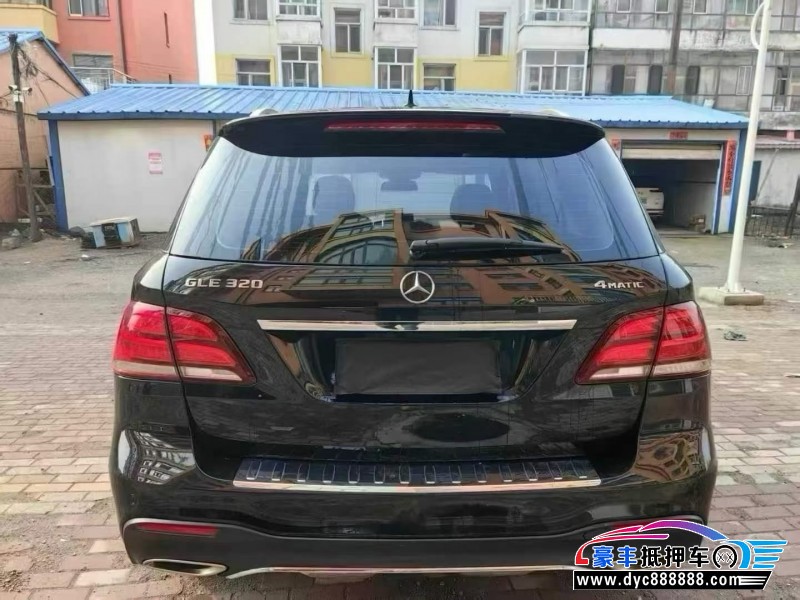 18年奔驰GLE轿车抵押车出售