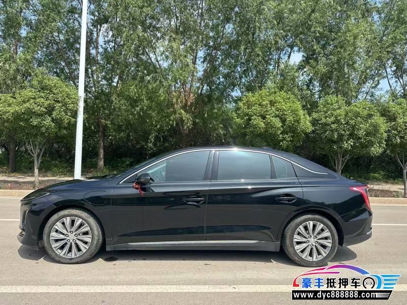 25年红旗EQM5轿车抵押车出售