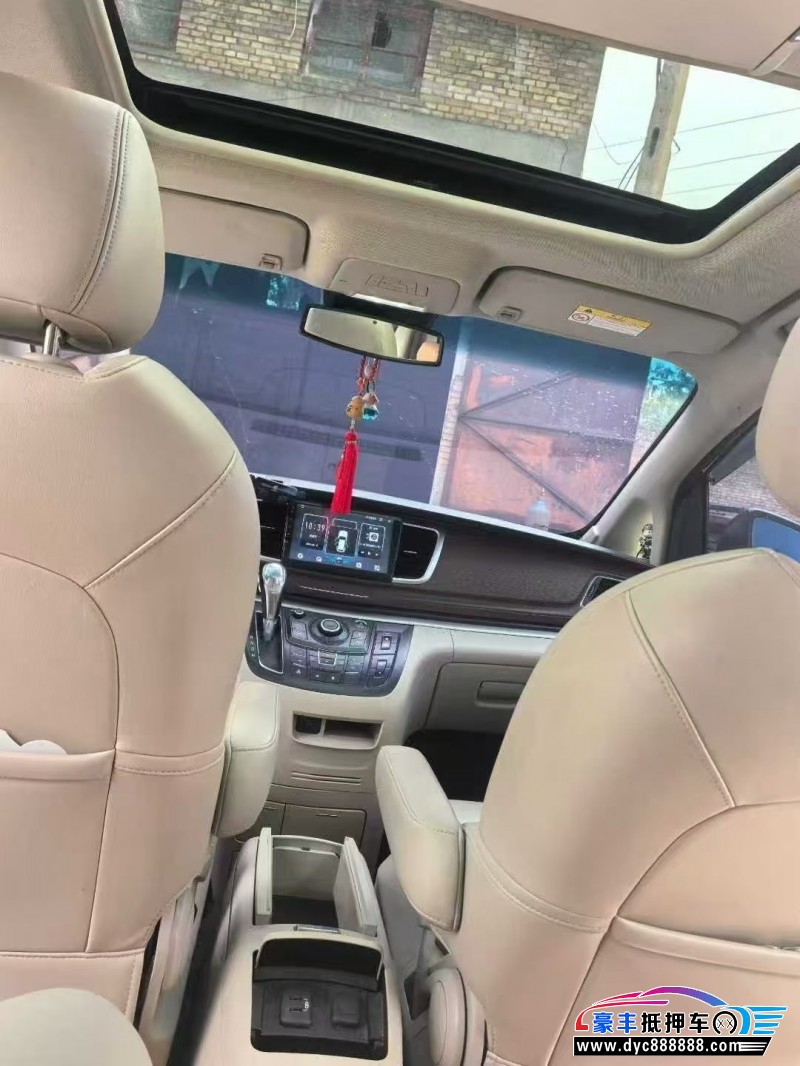 20年别克GL8轿车抵押车出售