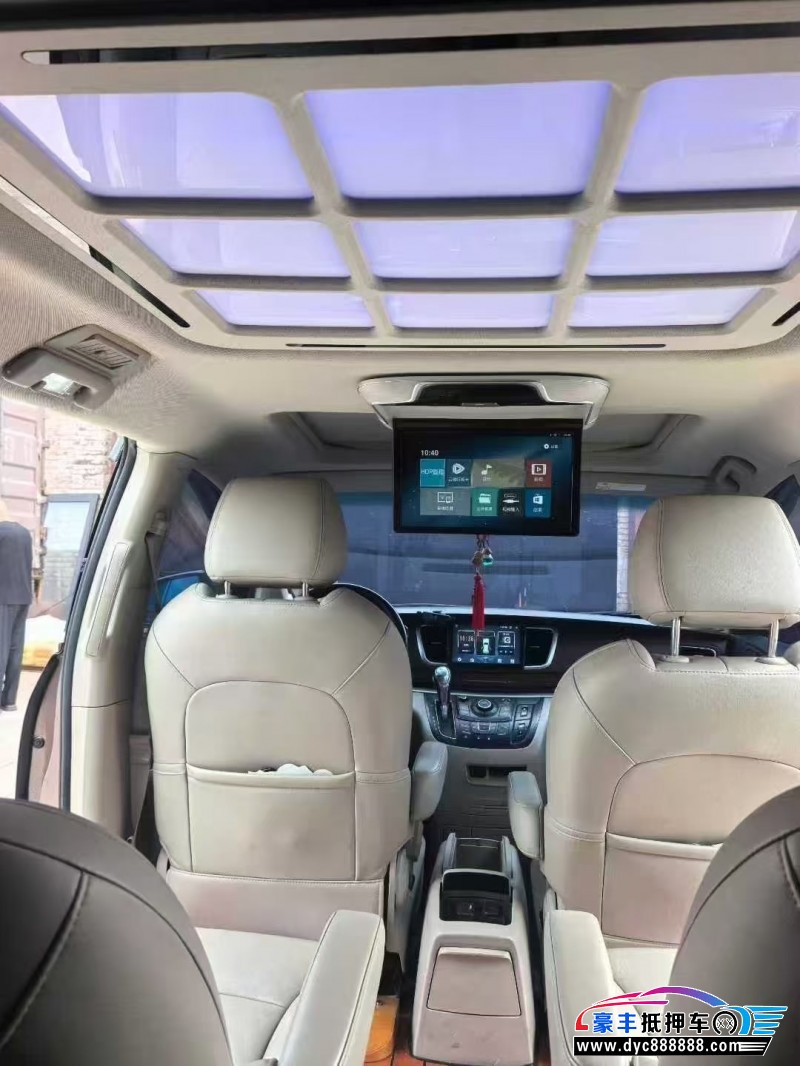 20年别克GL8轿车抵押车出售