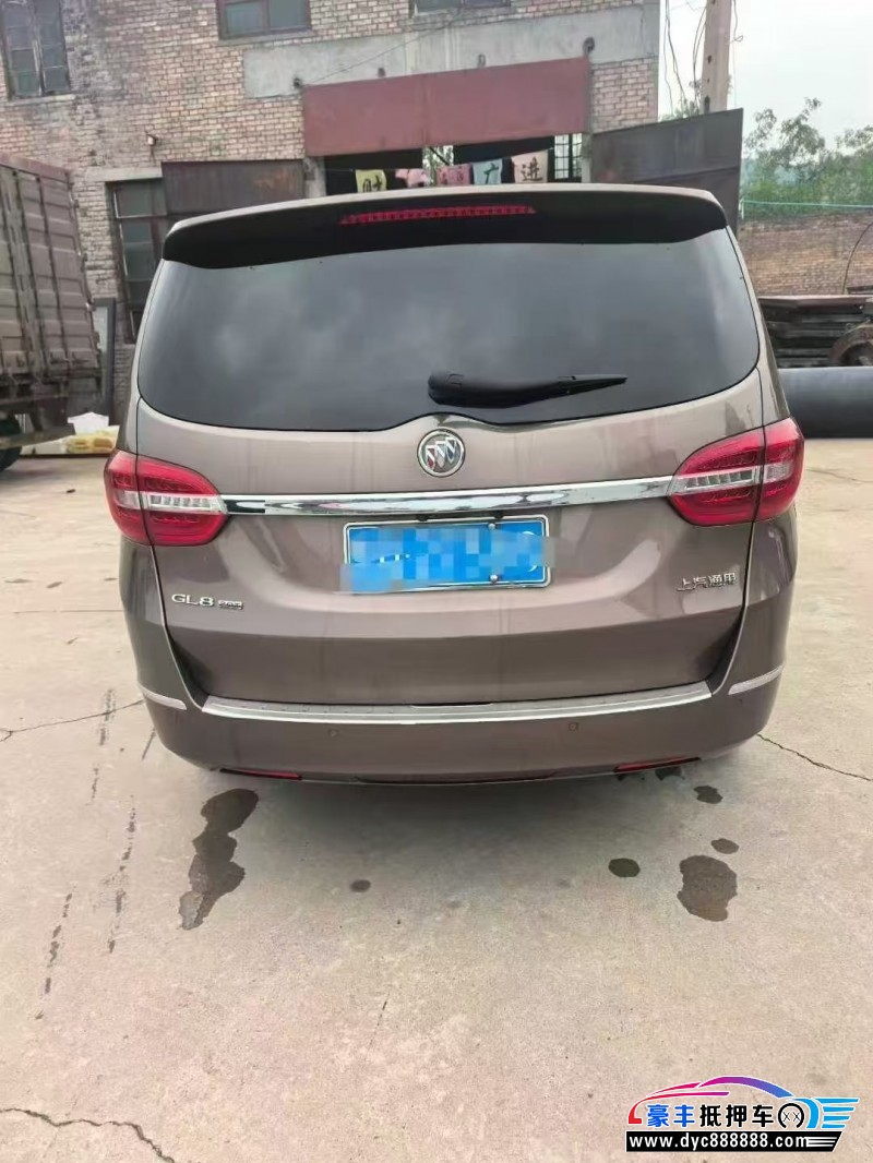 20年别克GL8轿车抵押车出售