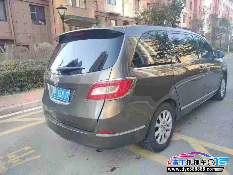 13年别克GL8轿车抵押车出售