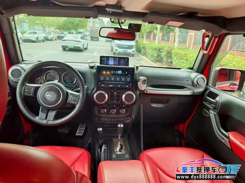 17年Jeep牧马人轿车抵押车出售