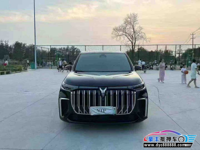 24年岚图梦想家轿车抵押车出售