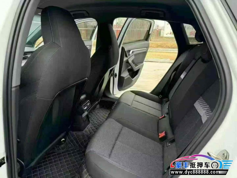 22年奥迪A3轿车抵押车出售