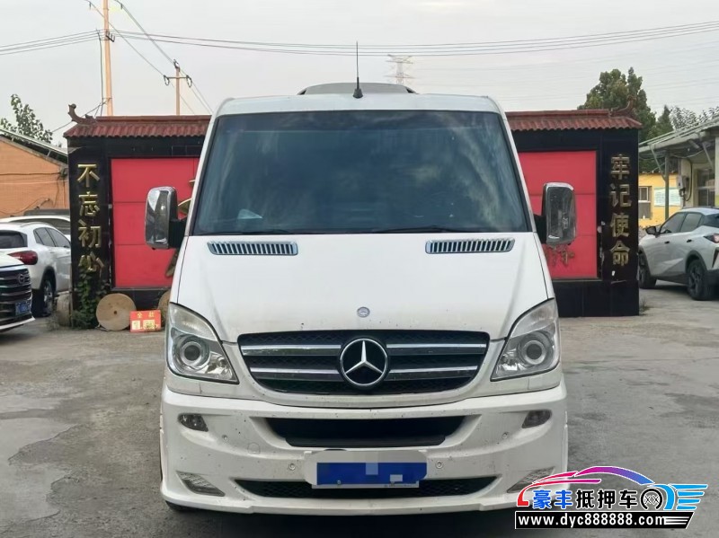 14年奔驰斯宾特轿车抵押车出售