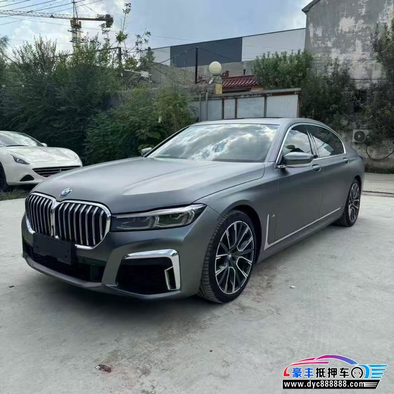 20年宝马7系轿车抵押车出售