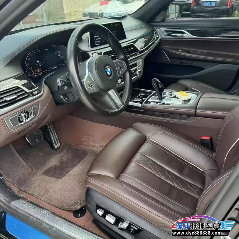 20年宝马7系轿车抵押车出售