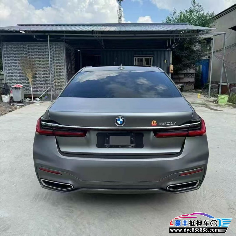 20年宝马7系轿车抵押车出售