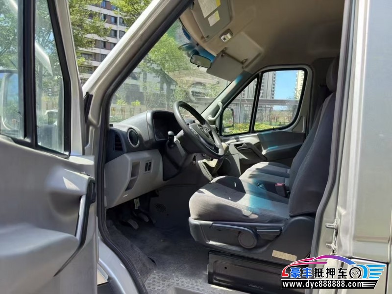 23年江淮星锐轿车抵押车出售